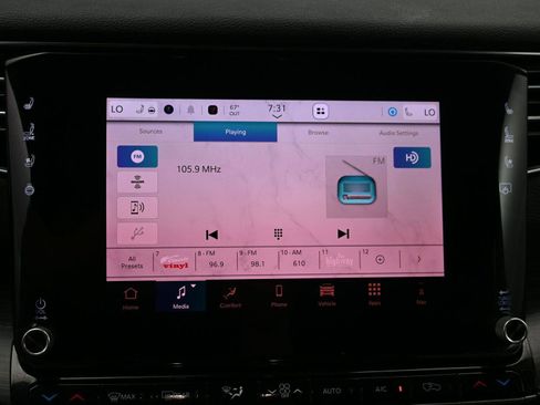 Used 2024 Jeep Wagoneer Series II image 30