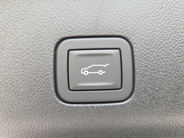 New 2026 GMC Yukon Denali w/ Denali Reserve Package AWD/4WD image 7