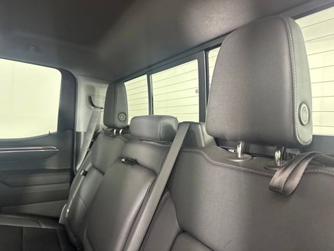 Used 2024 Chevrolet Silverado 1500 LT Trail Boss w/ Convenience Package II AWD/4WD image 31