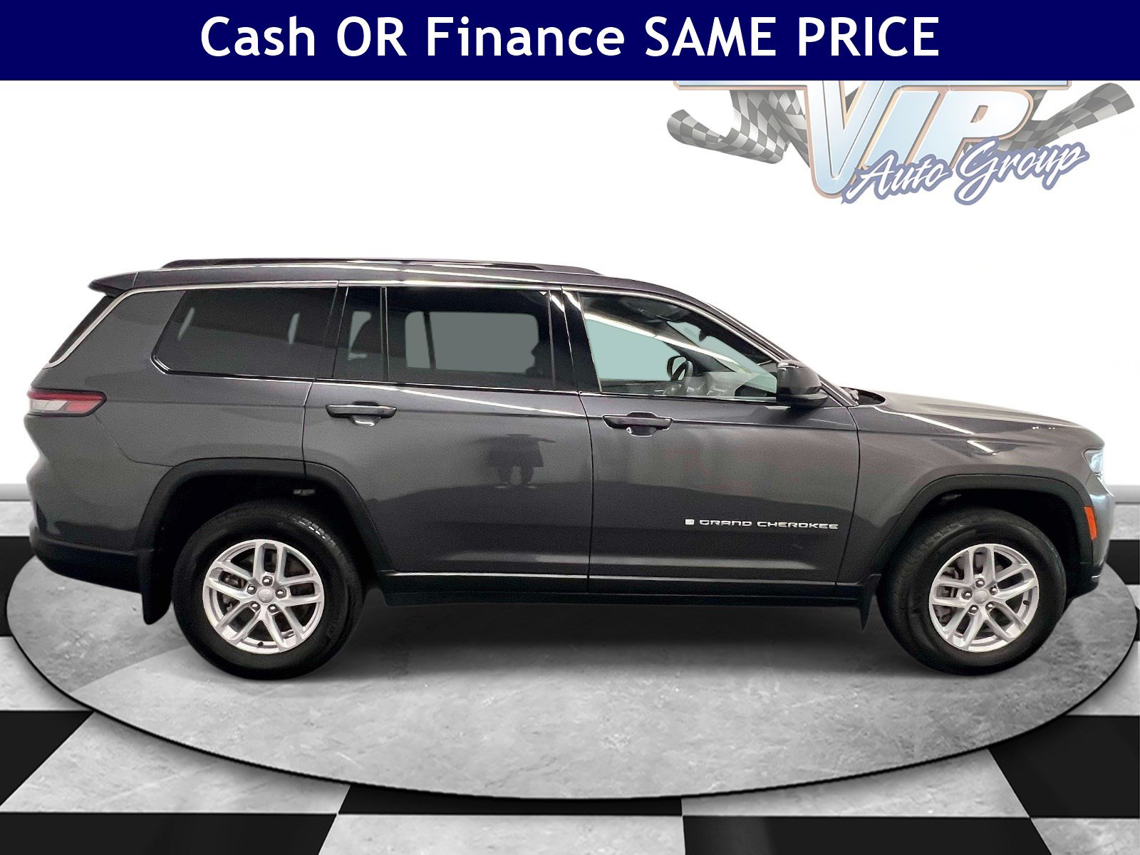 Certified 2025 Jeep Grand Cherokee L Laredo w/ Luxury Tech Group I AWD/4WD image 5