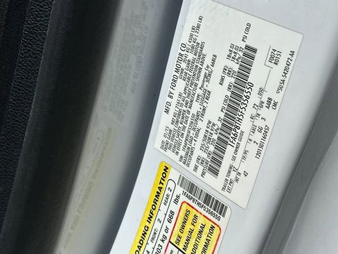 Used 2015 Ford Mustang Premium image 28