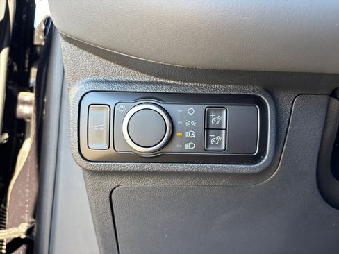 New 2026 Ford Explorer Active image 14