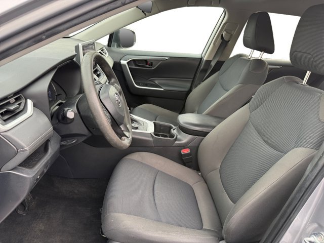 Used 2023 Toyota RAV4 LE AWD/4WD image 10