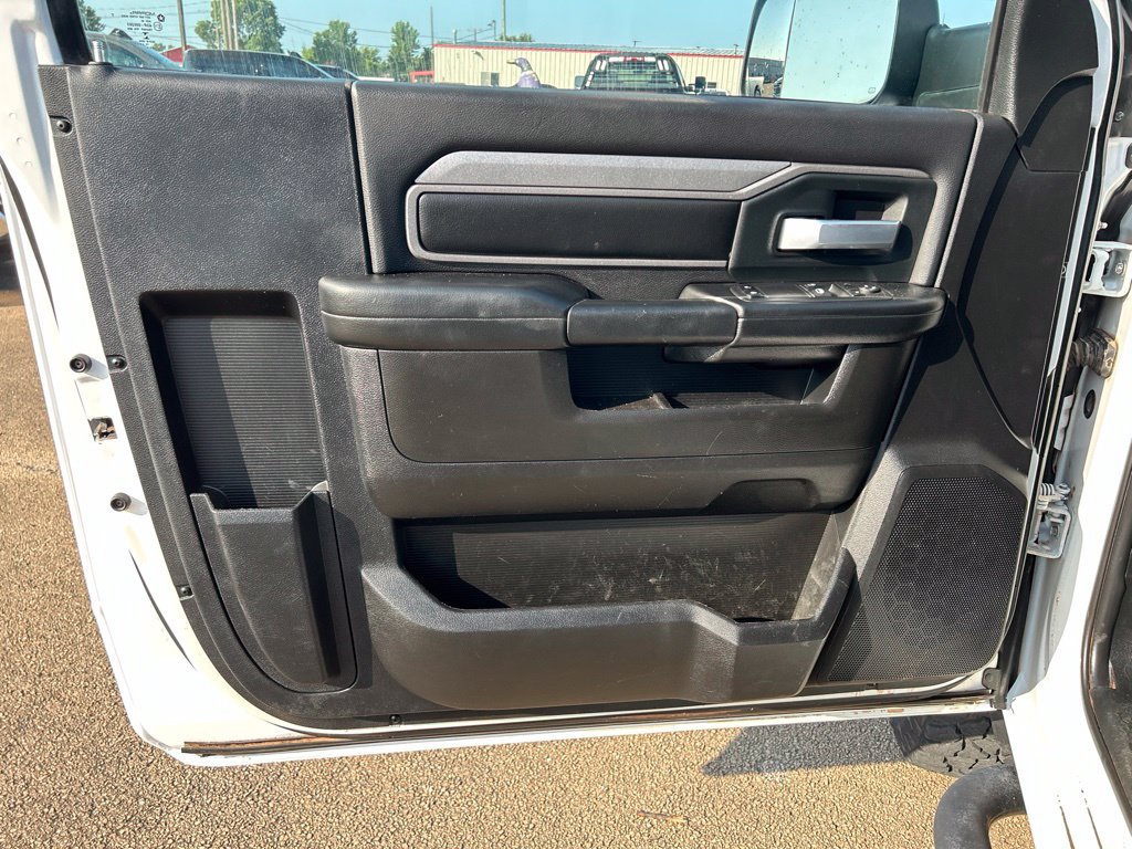 Used 2019 RAM 3500 Tradesman AWD/4WD image 8