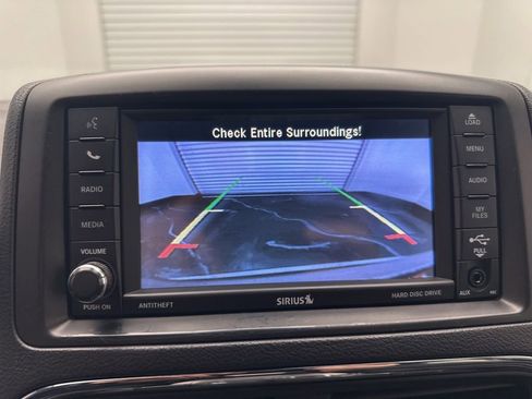 Used 2019 Dodge Grand Caravan SXT FWD image 23