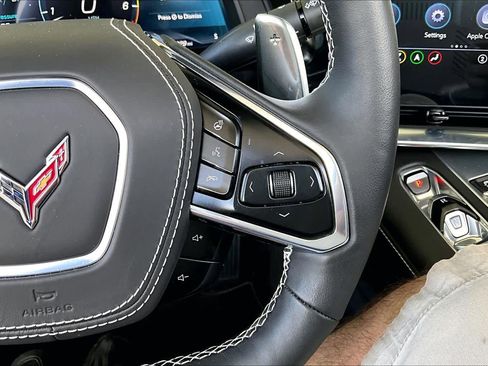 Used 2023 Chevrolet Corvette Stingray Premium Conv w/ Battery Protection Package RWD image 22