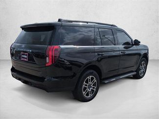 New 2026 Ford Expedition Active video 2