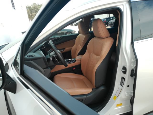Used 2024 Lexus NX 250 FWD image 16