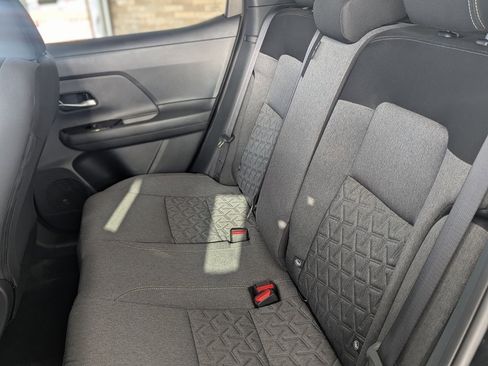 New 2026 Nissan Kicks SV w/ Cold Weather Package image 31