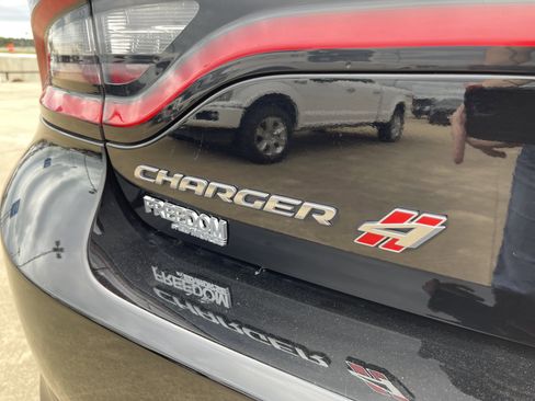 Used 2023 Dodge Charger SXT image 12