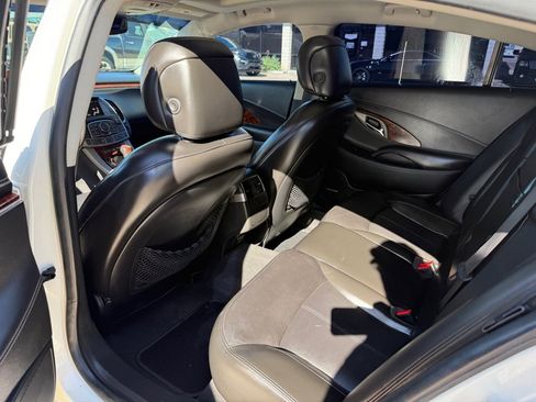 Used 2010 Buick LaCrosse CXS w/ Touring Package FWD image 13