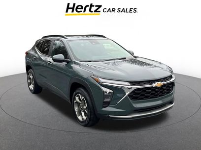 Used 2025 Chevrolet Trax LT w/ LT Convenience Package