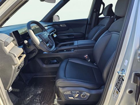 New 2027 Kia Telluride S image 16