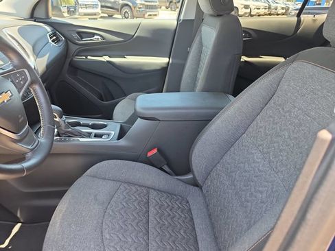 Used 2022 Chevrolet Equinox LT FWD image 16