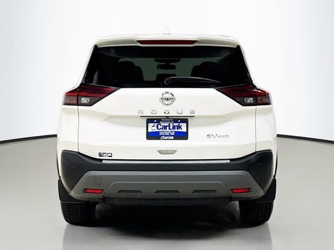 Used 2021 Nissan Rogue SV image 7