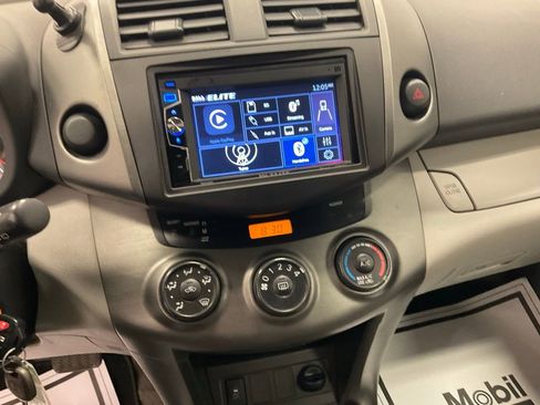 Used 2010 Toyota RAV4 2WD image 11