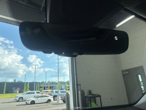 New 2026 Volkswagen Atlas SE image 22