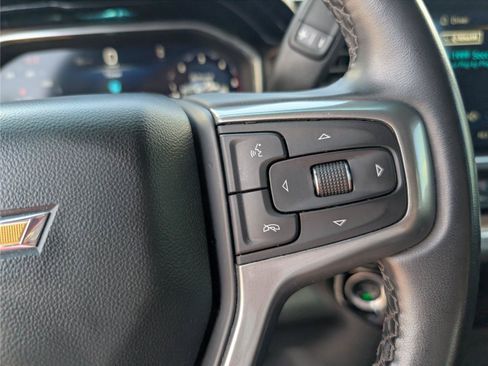 Used 2024 Chevrolet Silverado 2500 LT AWD/4WD image 24