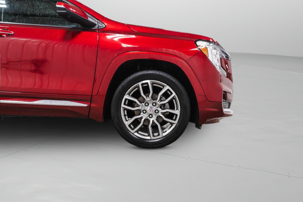 Used 2024 GMC Terrain Denali w/ Denali Premium Package AWD/4WD image 46