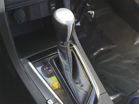 Used 2019 Toyota Corolla SE image 30