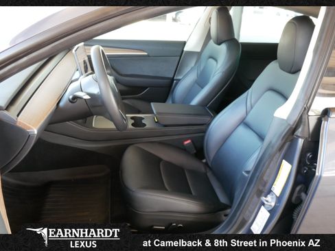 Used 2023 Tesla Model 3 Standard Range RWD image 2