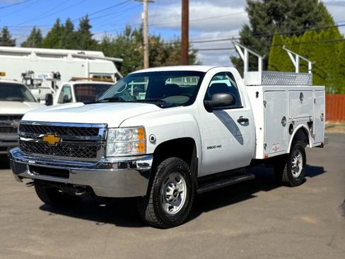 Used 2013 Chevrolet Silverado 2500 W/T AWD/4WD image 50