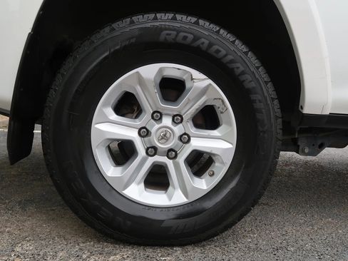 Used 2021 Toyota 4Runner SR5 RWD image 57