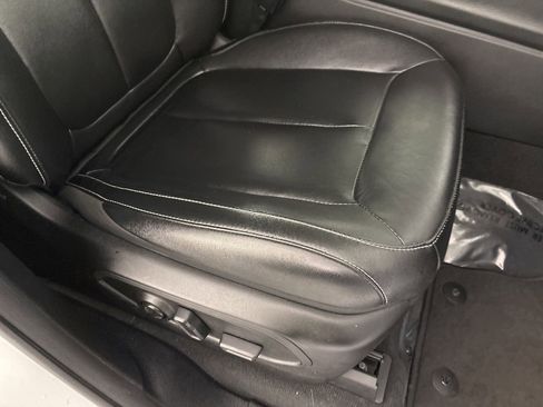 Used 2022 Jeep Grand Cherokee L Limited image 34