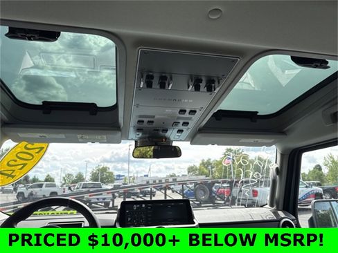 Used 2024 INEOS Grenadier Fieldmaster Edition image 28