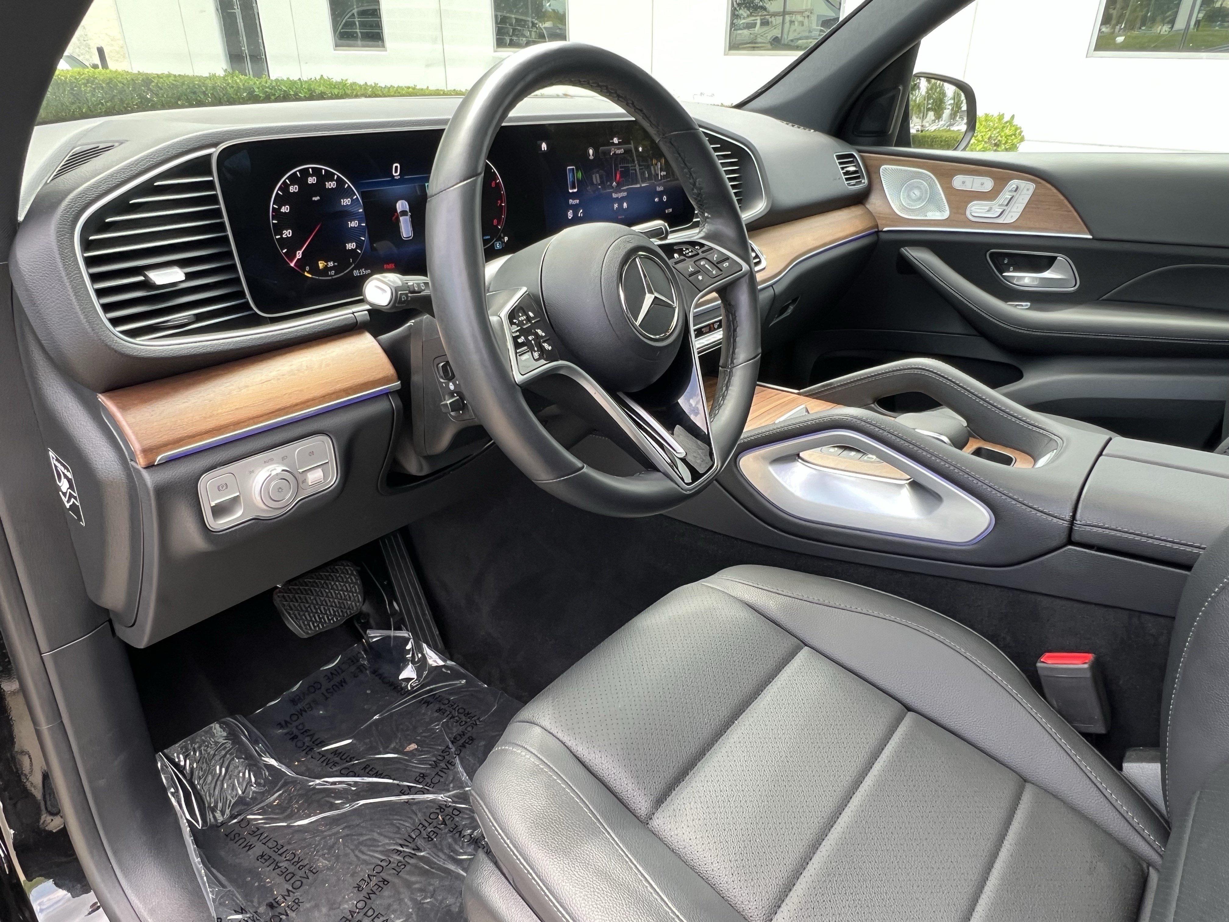 Certified 2025 Mercedes-Benz GLE 450 4MATIC image 17