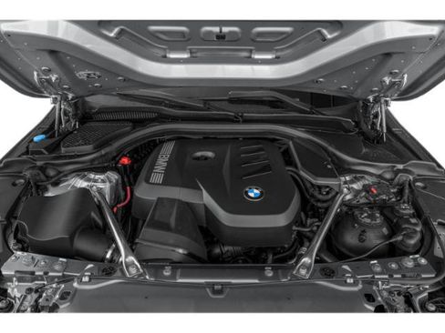 Used 2025 BMW 530i w/ M Sport Package RWD image 14