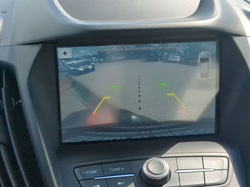 Used 2019 Ford Escape SEL FWD image 15