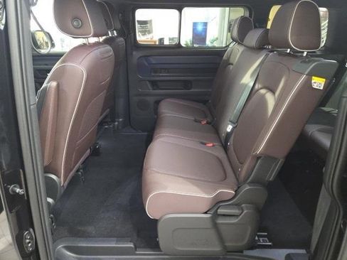 New 2025 Volkswagen ID. Buzz Pro S image 14