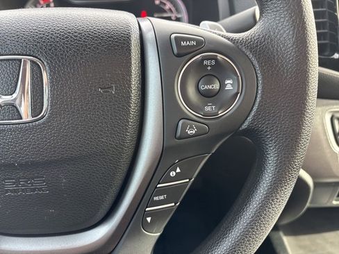 Used 2023 Honda Ridgeline Sport image 9