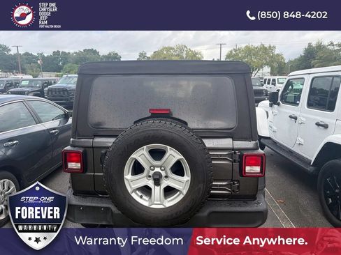 Used 2021 Jeep Wrangler Unlimited Sport AWD/4WD image 7