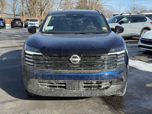 New 2026 Nissan Kicks SV w/ SV Premium Package image 5