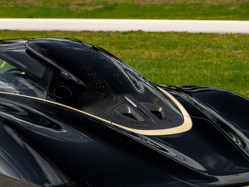 Used 2020 McLaren Speedtail image 61