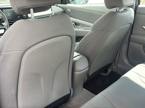 Used 2023 Hyundai Elantra SEL FWD image 30