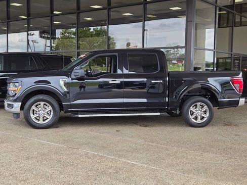 Used 2025 Ford F150 XLT w/ Equipment Group 301A Standard RWD image 2