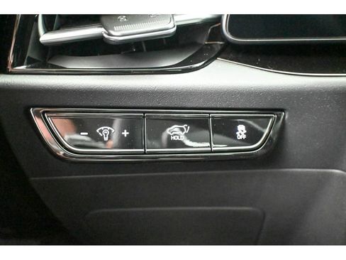 New 2025 Kia Niro Wind image 24