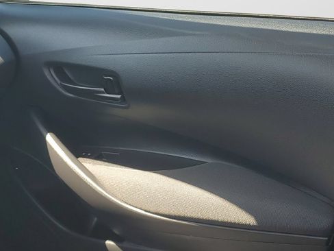 Used 2025 Toyota Corolla LE FWD image 14