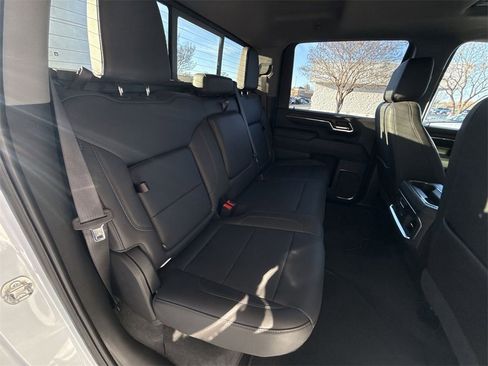 Certified 2024 GMC Sierra 2500 SLT w/ SLT Premium Package image 27