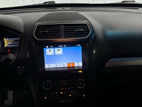 Used 2019 Ford Explorer XLT w/ Equipment Group 201A image 25