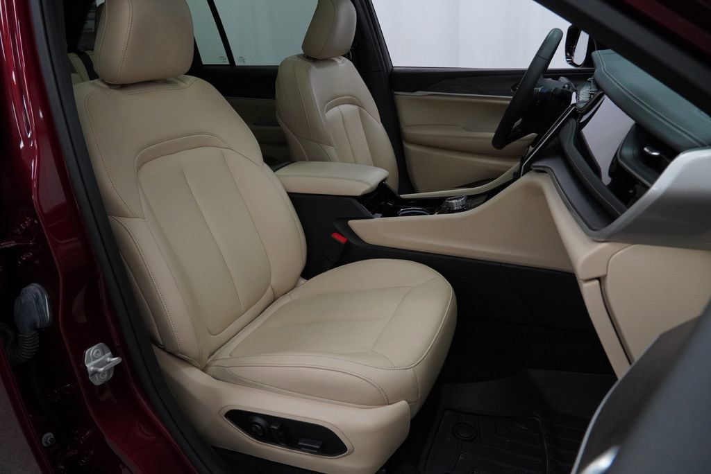 Used 2022 Jeep Grand Cherokee Limited 4xe AWD/4WD image 49