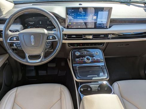 Certified 2023 Lincoln Nautilus Reserve FWD image 15