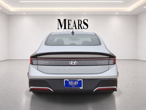 Used 2026 Hyundai Sonata Blue FWD image 4