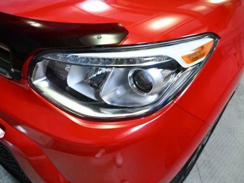 Used 2015 Kia Soul ! w/ Sun & Sound Package image 13