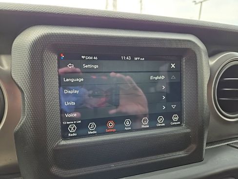 Used 2022 Jeep Wrangler Unlimited Sport AWD/4WD image 29
