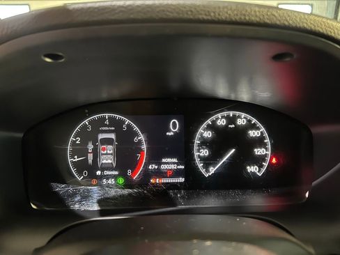 Used 2023 Honda HR-V LX image 19