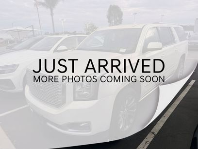 Used 2015 GMC Yukon XL Denali w/ Premium Package